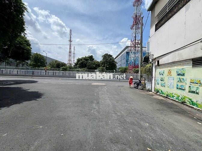 Cho thuê kho Mặt Tiền đường cont . 1400m