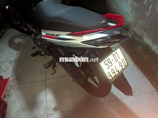 Yamaha Exciter 135 2014 5 số côn tay Đỏ trắng đen