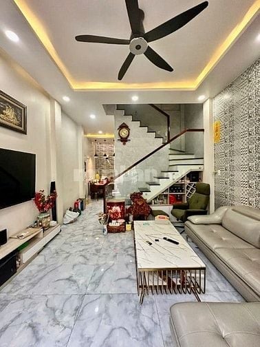 BÁN NHÀ PHỐ HIỆN ĐẠI NGAY GÒ VẤP