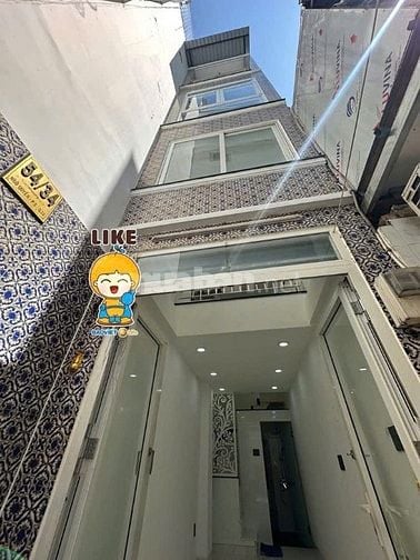 Bán nhà đẹp hẻm xe hơi đường Ngô Quyền, Phường 5, Quận 10