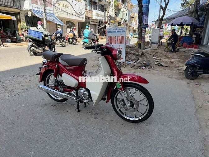Honda SuperCub 125 sx 2023 màu đỏ bỏ mẫu 3000km
