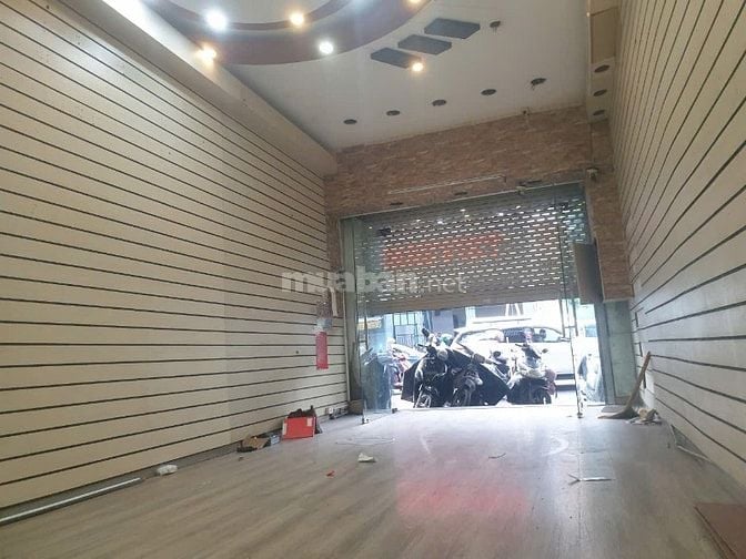 Cho thuê nhà mặt tiền đường Điện Biên Phủ, PHường 4, Quận 3