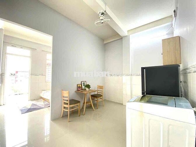 Cho Thuê Căn Hộ 1pn Ban Công Tách Bếp Máy Giặt Thang Máy Mã Lộ Quận 1