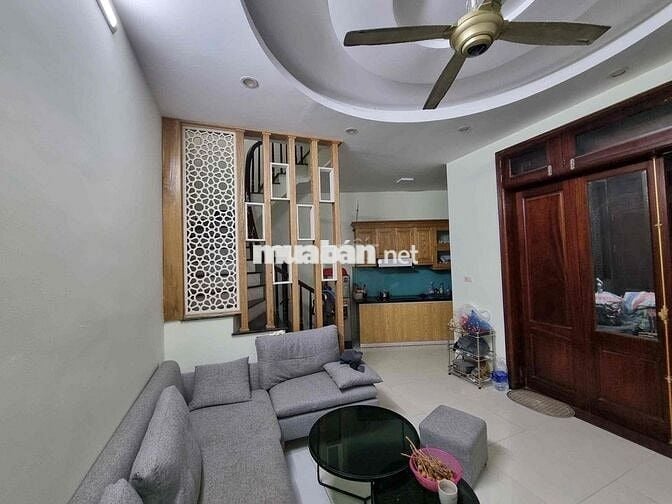 Bán Nhà Mỹ Đình, 37m 5 Tầng, Ô tô lùi gần, 30m ra Phố, full nội thất