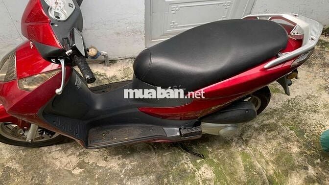 Honda Dylan 150 Đỏ Thể thao