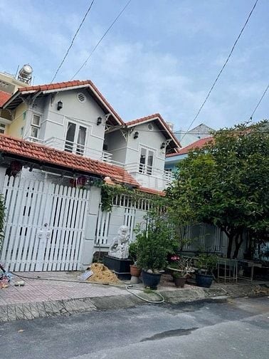 Nhà và văn phong cho thuê gia Rex bảo ve 24/24