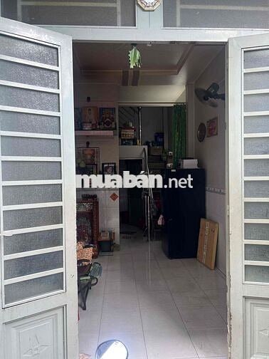 Nhà trong hẽm 1 lầu 1 trệt 38,6m2 1 phòng ngủ đường Bình Đức , Quận 8