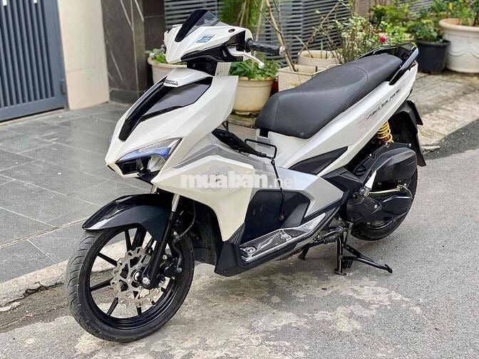 cần bán xe Honda Air Blade 2016  bstp chính chủ