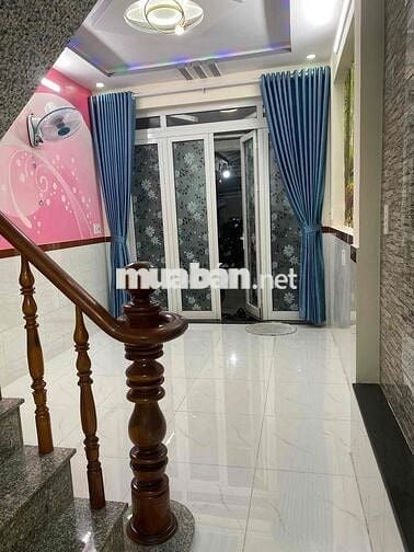 Mới xây mới keng trệt 2 lầu 3,5*12; 4pn Rẻ chốt lẹ