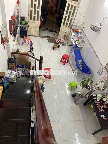 Nhà 80m2 gần trung tâm Dĩ An – gác lửng thoáng – 3.4 tỷ