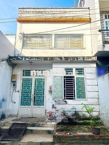 Nhà đường Lê Đình Cẩn 5x18= 90 m2 0.5lầu 5tỷ 500 hẻm 6m hướng Nam