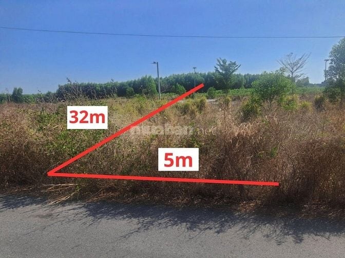 Công ty Đấu giá hợp danh Lam Sơn Sài Gòn THÔNG BÁO ĐẤU GIÁ TÀI SẢN