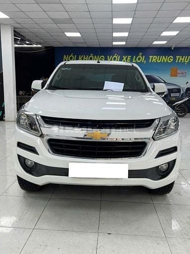 Chevrolet Trailblazer 2.5LT 2018 nhập Thái máy dầu
