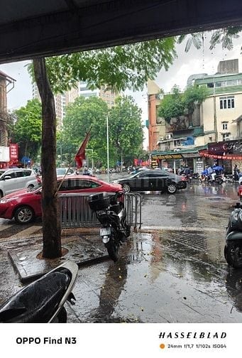 Cần một nữ dưới 40 tuổi để làm dọn dẹp nhà cửa 