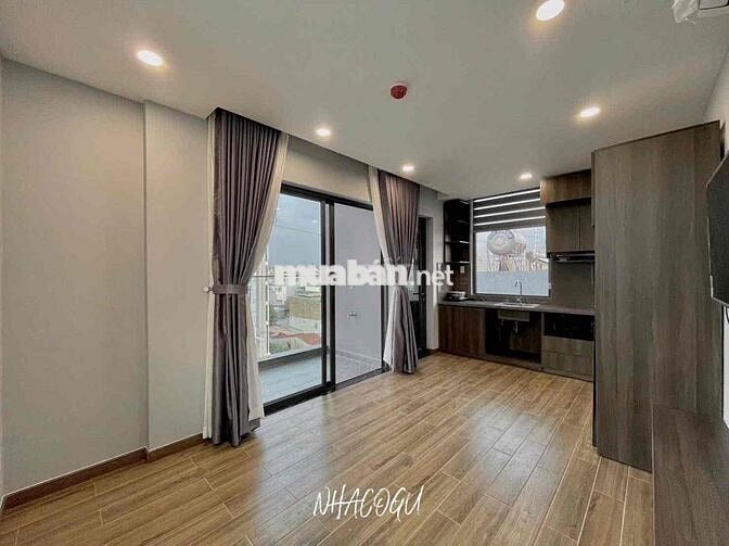 Khai trương căn hộ 1 phòng ngủ, ban công,mgr, free các dịch vụ, bv 247