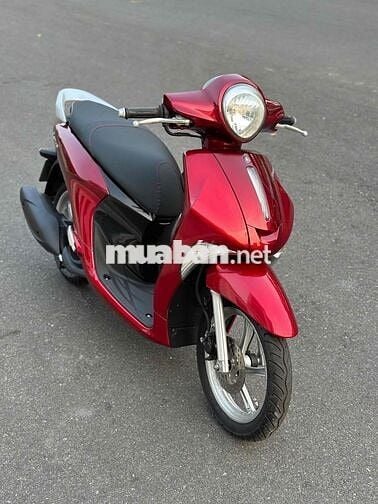 JANUS 2018 đỏ đô cực kì sang trọng 🥰