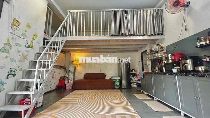 Phòng BAN CÔNG - GÁC RỘNG - FULL NỘI THẤT - FREE PHÍ XE