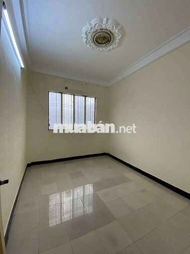 Nhà 4pn 3wc ngay CV Gia Định nguyễn kiệm thích hợp nhóm bạn ở