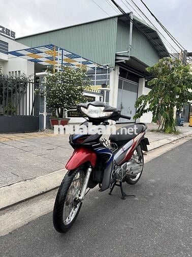 Honda Wave S 110 đi làm máy êm 7tr5