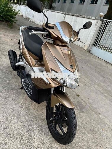 ab 2010 chạy 1 ngàn km kg có chiếc thứ 2 nhé