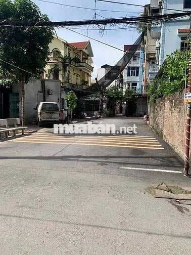 cho thuê nhà 5 tầng đầy đủ nội thất đường Tựu Liệt