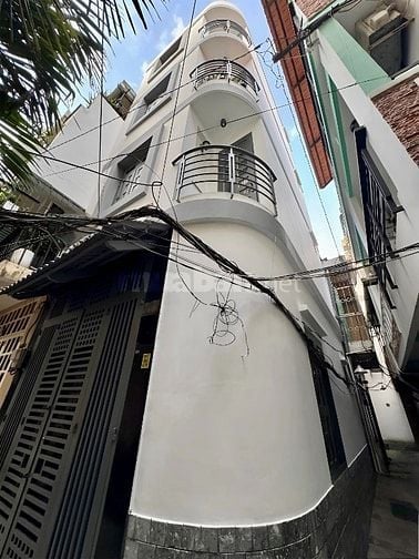 🔥 Góc 2 hẻm Nguyễn Văn Cừ – Nhà 3 tầng chỉ 6.3 tỷ