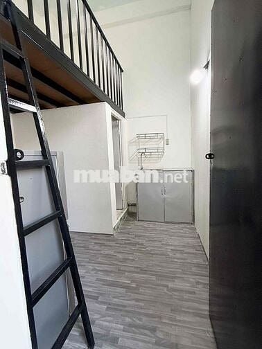 Cho Thuê phòng trọ mới sạch sẽ gác cao cách Ufm Kcx 3km