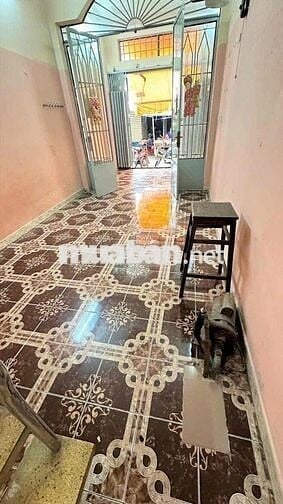 NHÀ NGAY CHỢ THÀNH , GIÁO XỨ NAM HƯNG, TÂN THỚI NHÌ HÓC MÔN