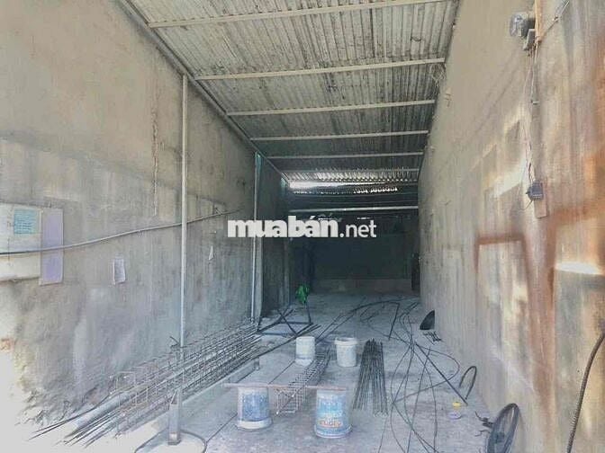 NHÀ VÀ KHO 400M GIÁ SIÊU RẺ. XTS HÓC MÔN