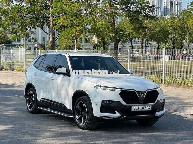 VinFast Lux SA Base 2020 57000 km