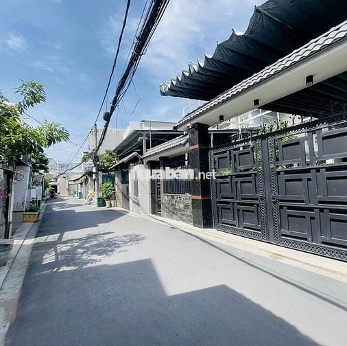 CHO THUÊ NHÀ FULL NỘI THẤT - 130M2 -  HẺM XH, ĐỐI DIỆN VẠN PHÚC