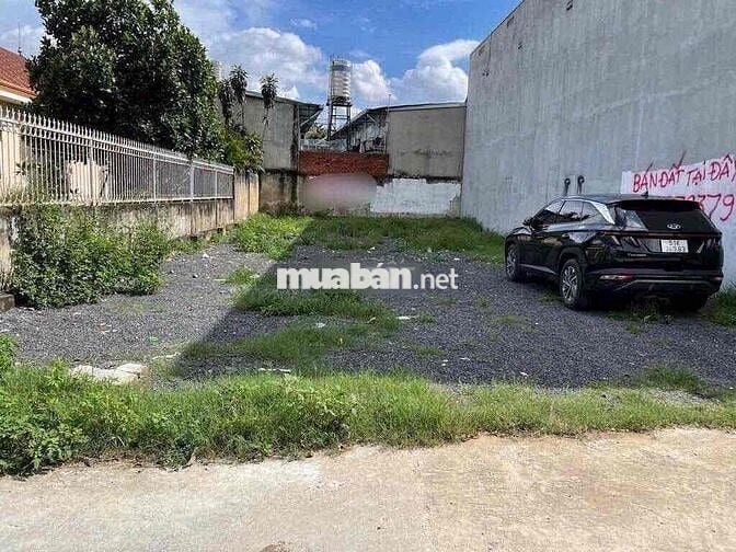 Đất đẹp 10x24 full thổ, đường xe tải 37tr/m2 rất hiếm bán chính chủ