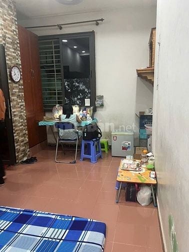 Chính chủ bán căn hộ chung cư căn góc lầu 1 só 26 Ngô Quyền p6 Q5.