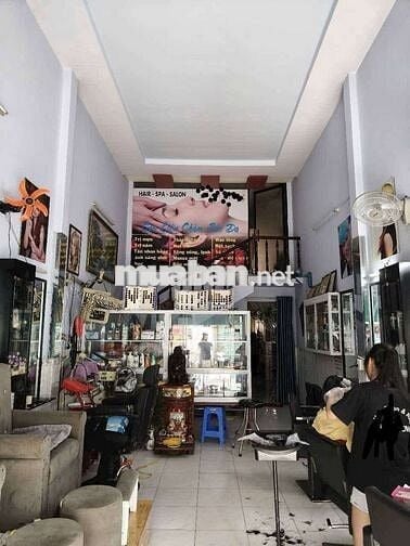 Chủ cần bán nhà mặt tiền đường Lê Thị ngay