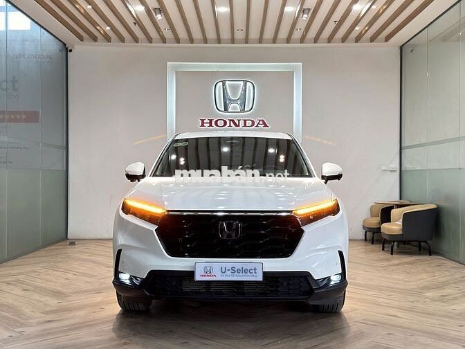 Honda CR-V L. Mới Mua T4.2025.Odo 9000 km.MàuTrắng