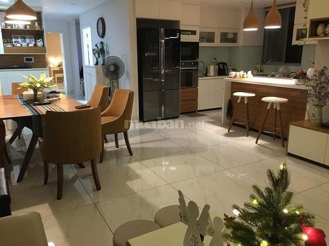 Green Valley 1 căn duy nhất view sân golf giá 10.9ty tl mạnh