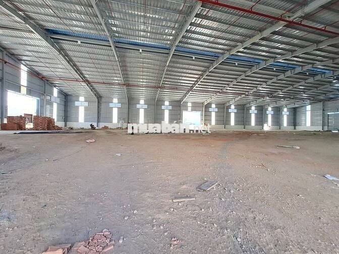 Cho thuê nhà xưởng 6.656m2, trong KCN Tân Tạo, Bình Tân , PCCC tự động