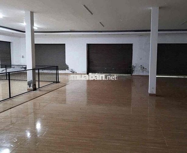 Cần cho thuê gấp kho Huỳnh Tấn Phát diện tích 500m2 xe cont tận cửa