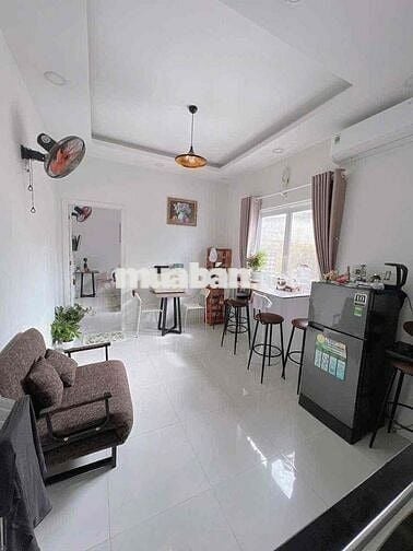 CHO THUÊ CHDV 1PN TÁCH BẾP 40m2 MỚI KENG NGAY ĐIỆN BIÊN PHỦ GIÁ HỜI