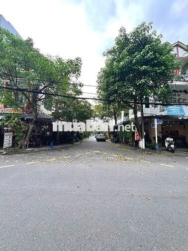 Nhà vị trí đẹp đường Bàu Tràm 1 - cạnh trường ĐH Ngoại Ngữ