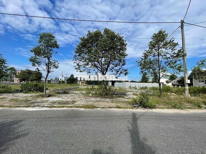 CHÍNH CHỦ CẦN BÁN LÔ ĐẤT BIỆT THỰ SIÊU ĐẸP KHU FPT