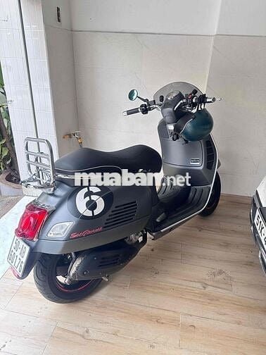 Piaggio Vespa 300cc Xám 38381 km
