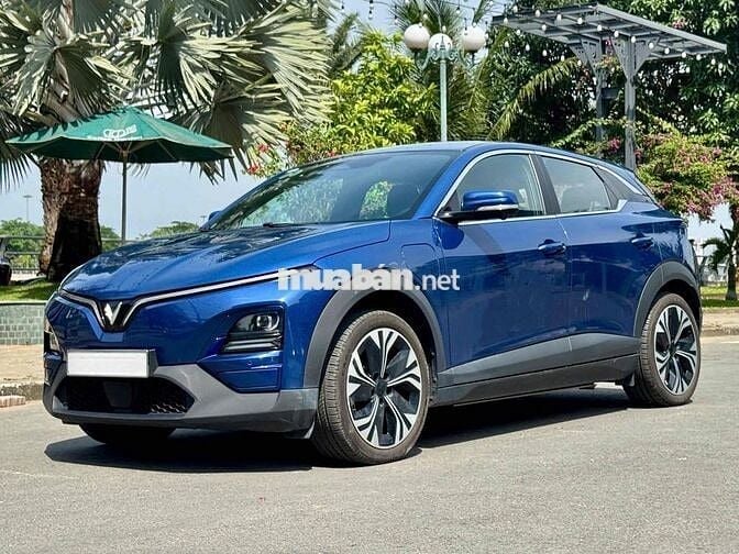 Vinfast VF6 Plus 2025- Màu xanh- 9300km- Mua pin