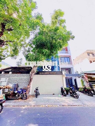 Cho thuê nhà Mặt Tiền đường Q.10 Ngang 6 x24m , 7 tầng  TM  PCCC