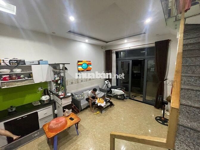 Bán nhà 2 tầng, Lô Góc, Trung tâm phố tây An Thượng 14