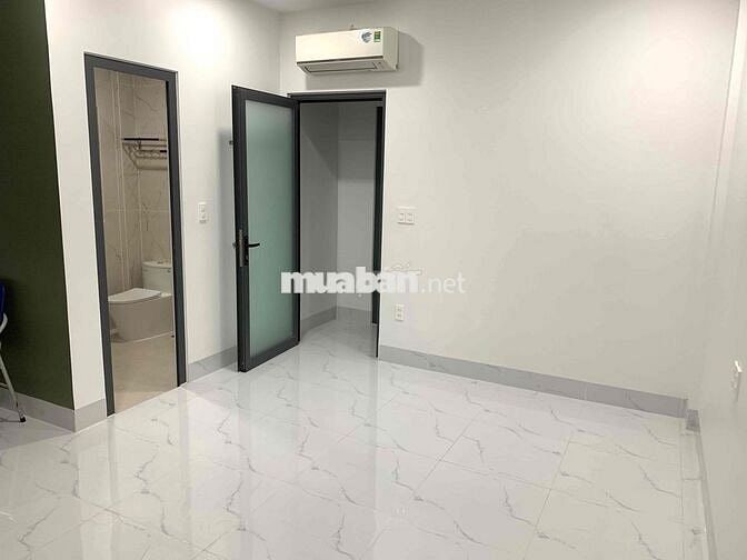 mình chỉ cho nữ thuê ưu tiên các bạn sinh viên , nhân viên vp