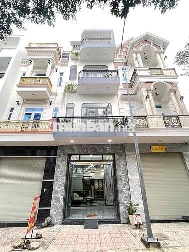 nhà sổ hồng riêng đã hoàn công. sân ô tô. khu dân cư bình chuẩn