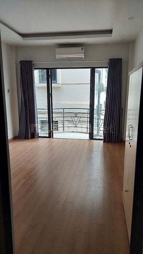 SIÊU PHẨM MẶT NGÕ CẦU GIẤY KINH DOANH NHÀ ĐẸP Ở NGAY - 40M RA Ô TÔ 