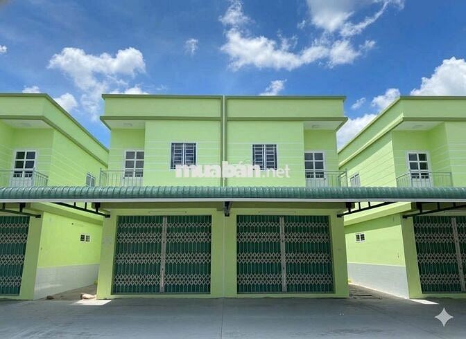 Bán Nhà trọ 7 phòng với 1 kiot + Đất giá 1ty7 /250m2 sổ sẳn