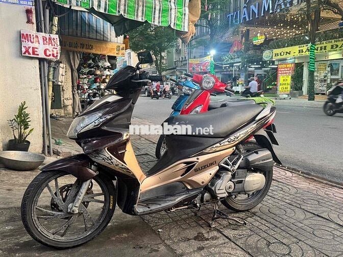 Suzuki Hayate màu Nâu vàng